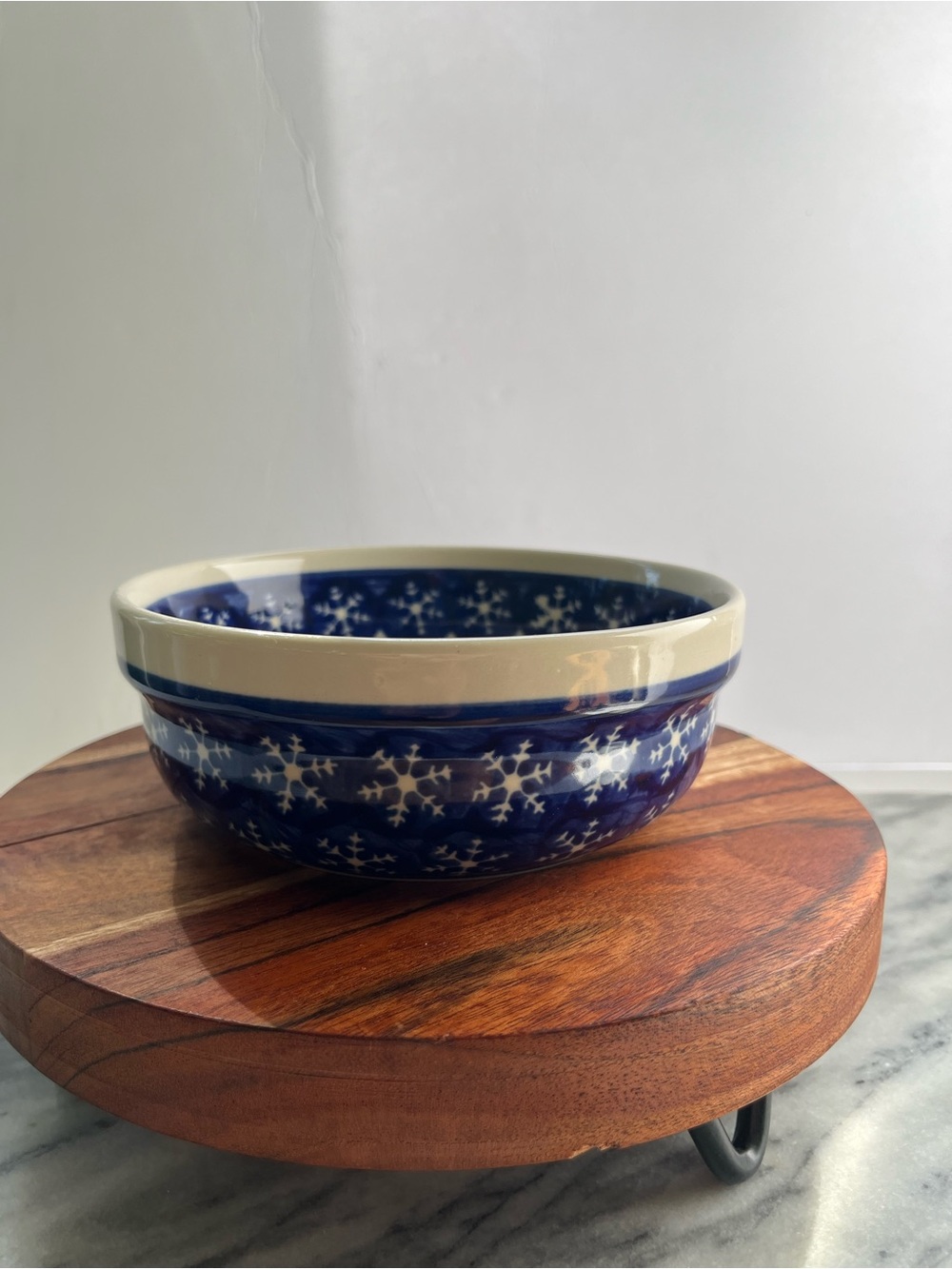 Boleslawiec Polish Pottery Snowflake Pattern Serve Bowl 6" x 2.25" Hand Made